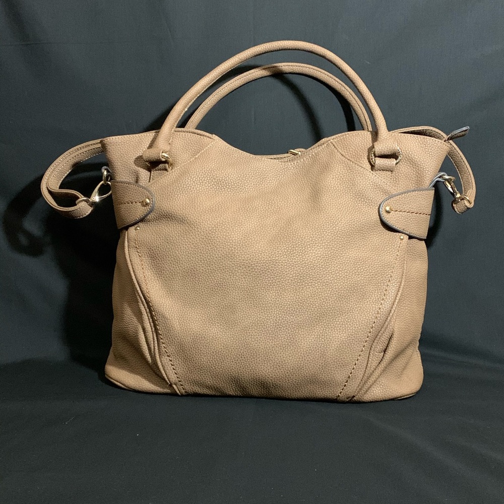 Brown leather like purse